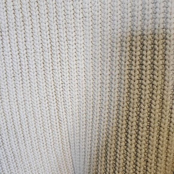 Free People cream  turtleneck sweater.  Size M/L. #876 - Picture 2 of 5